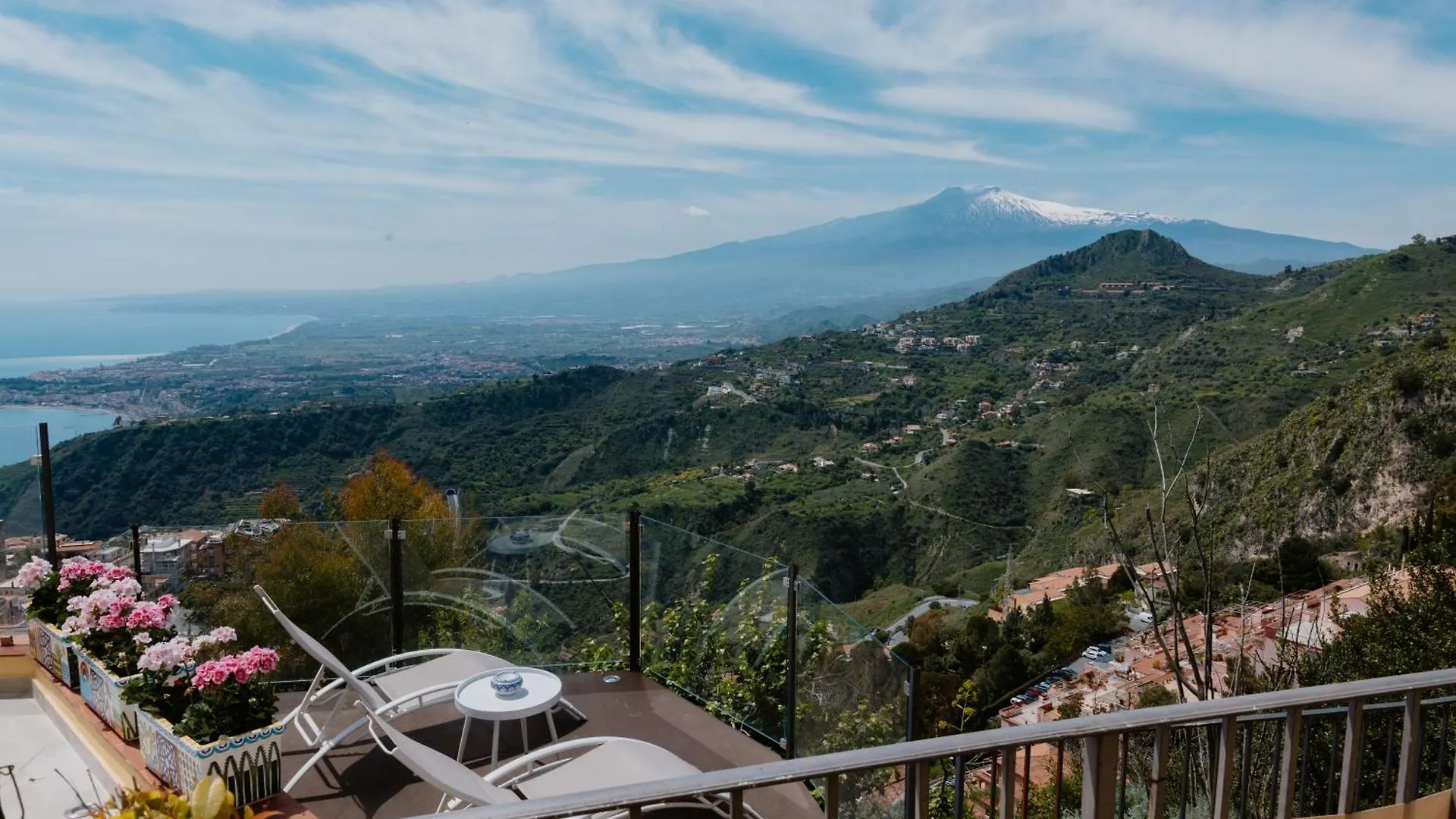 Villa Da Vinci Luxury Panoramic Apartments - Taormina Rooms Collection