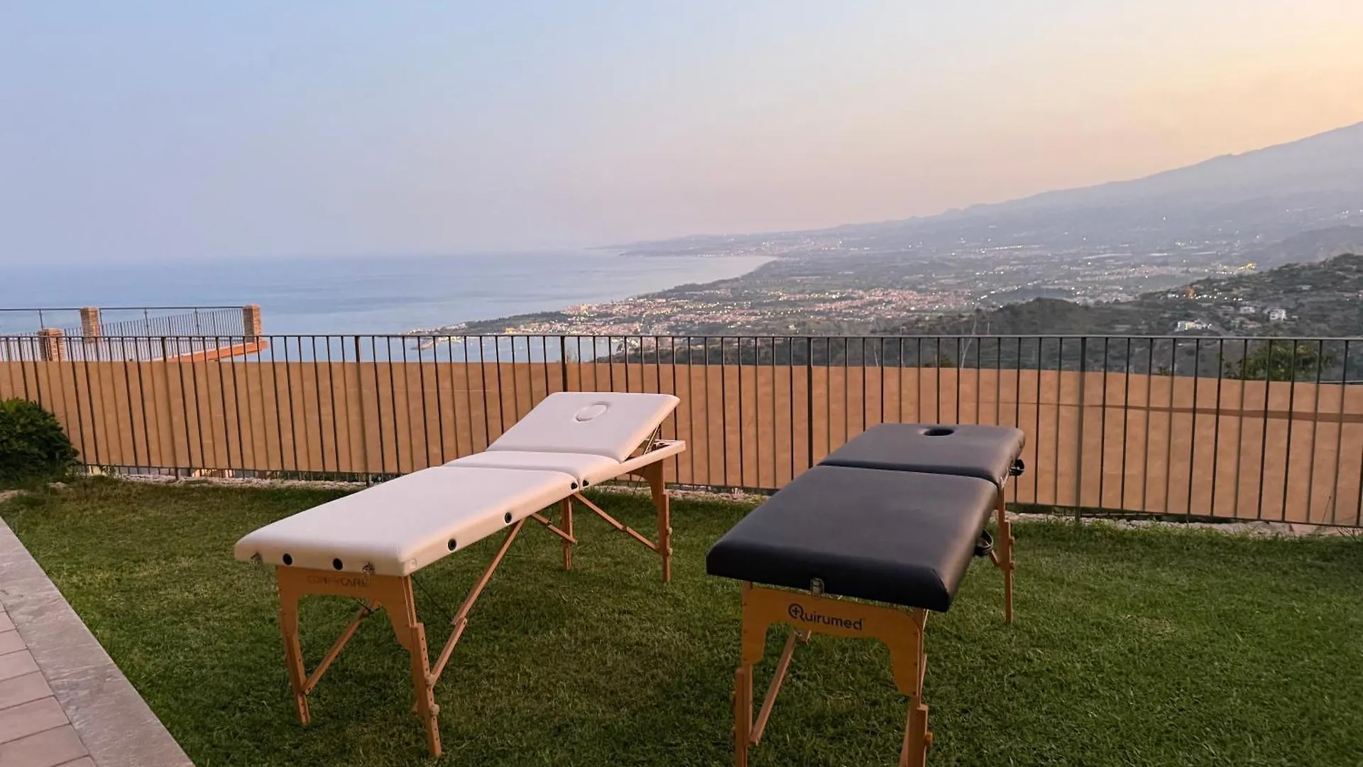 Villa Da Vinci Luxury Panoramic Apartments - Taormina Rooms Collection