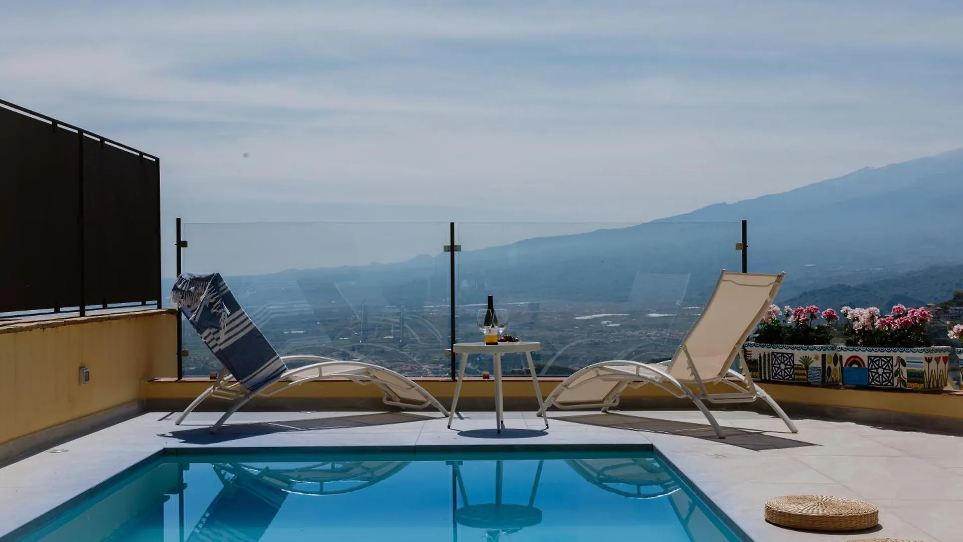 Villa Da Vinci Luxury Panoramic Apartments - Taormina Rooms Collection