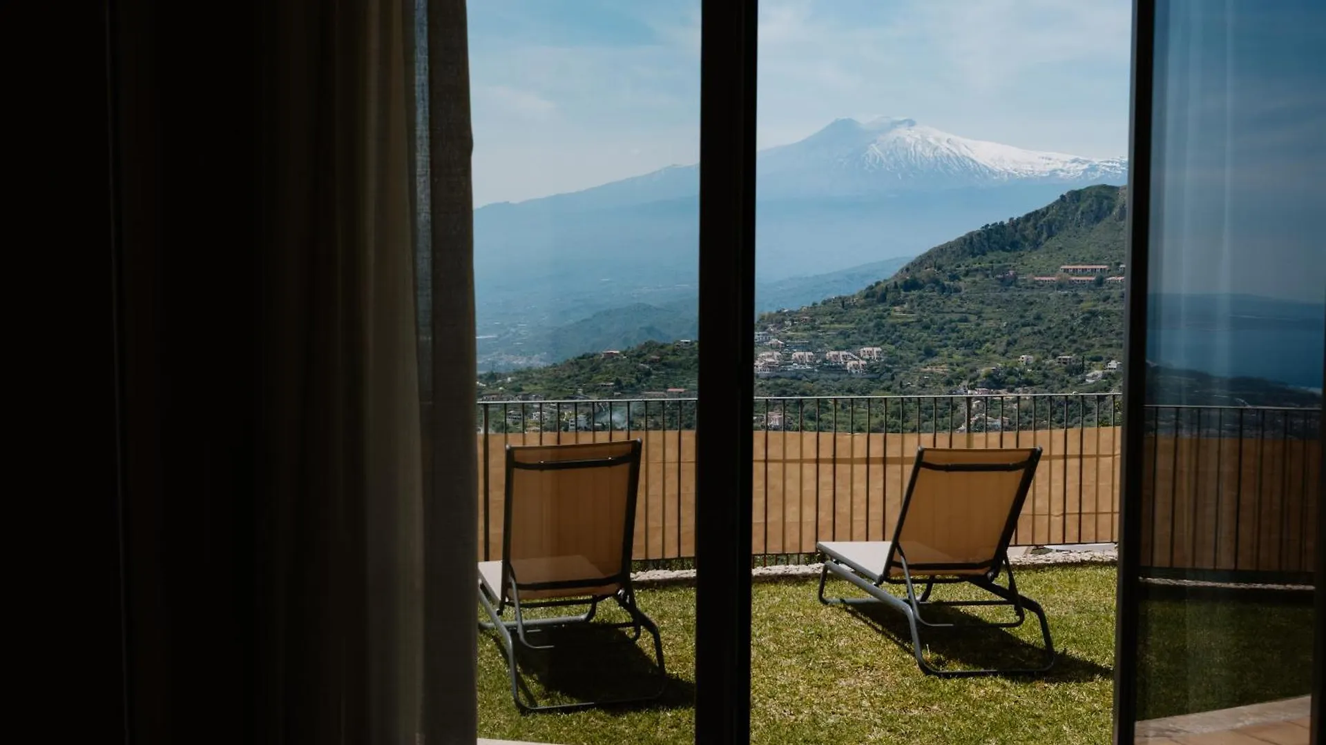 Villa Da Vinci Luxury Panoramic Apartments - Taormina Rooms Collection