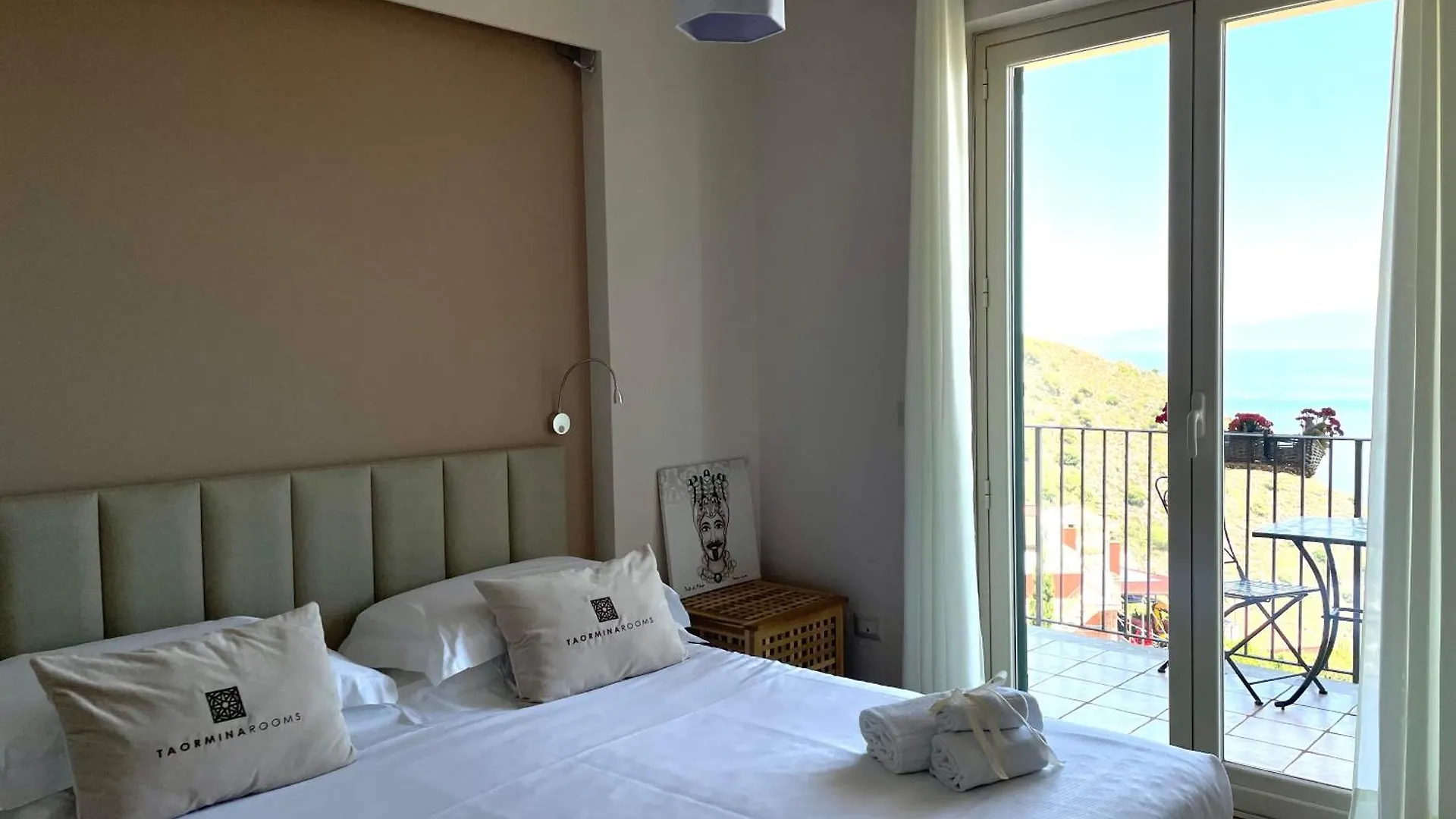 Villa Da Vinci Luxury Panoramic Apartments - Taormina Rooms Collection Italia