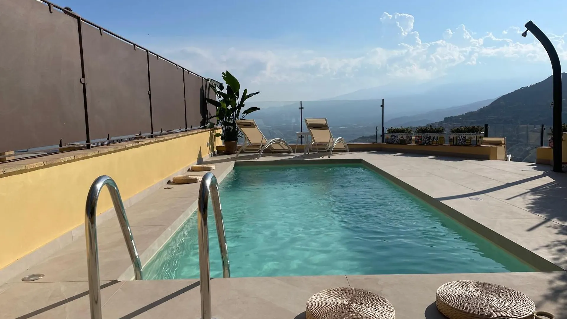 Villa Da Vinci Luxury Panoramic Apartments - Taormina Rooms Collection
