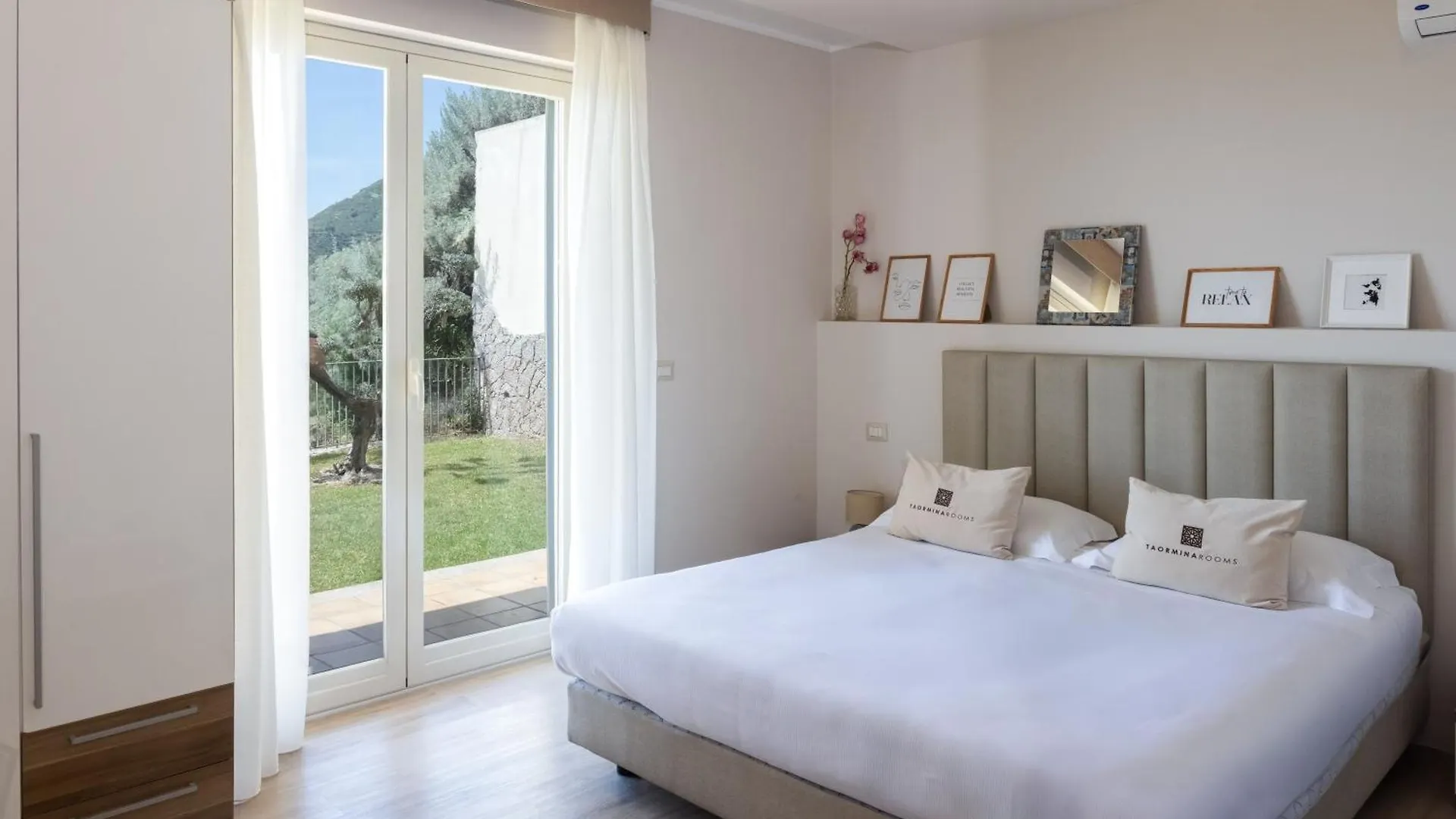 Villa Da Vinci Luxury Panoramic Apartments - Taormina Rooms Collection Italia