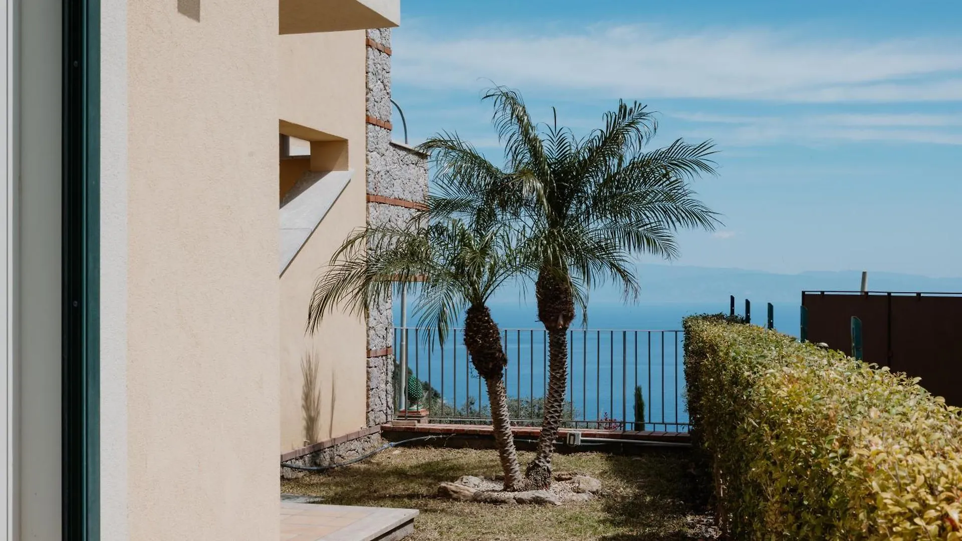 Villa Da Vinci Luxury Panoramic Apartments - Taormina Rooms Collection Itália