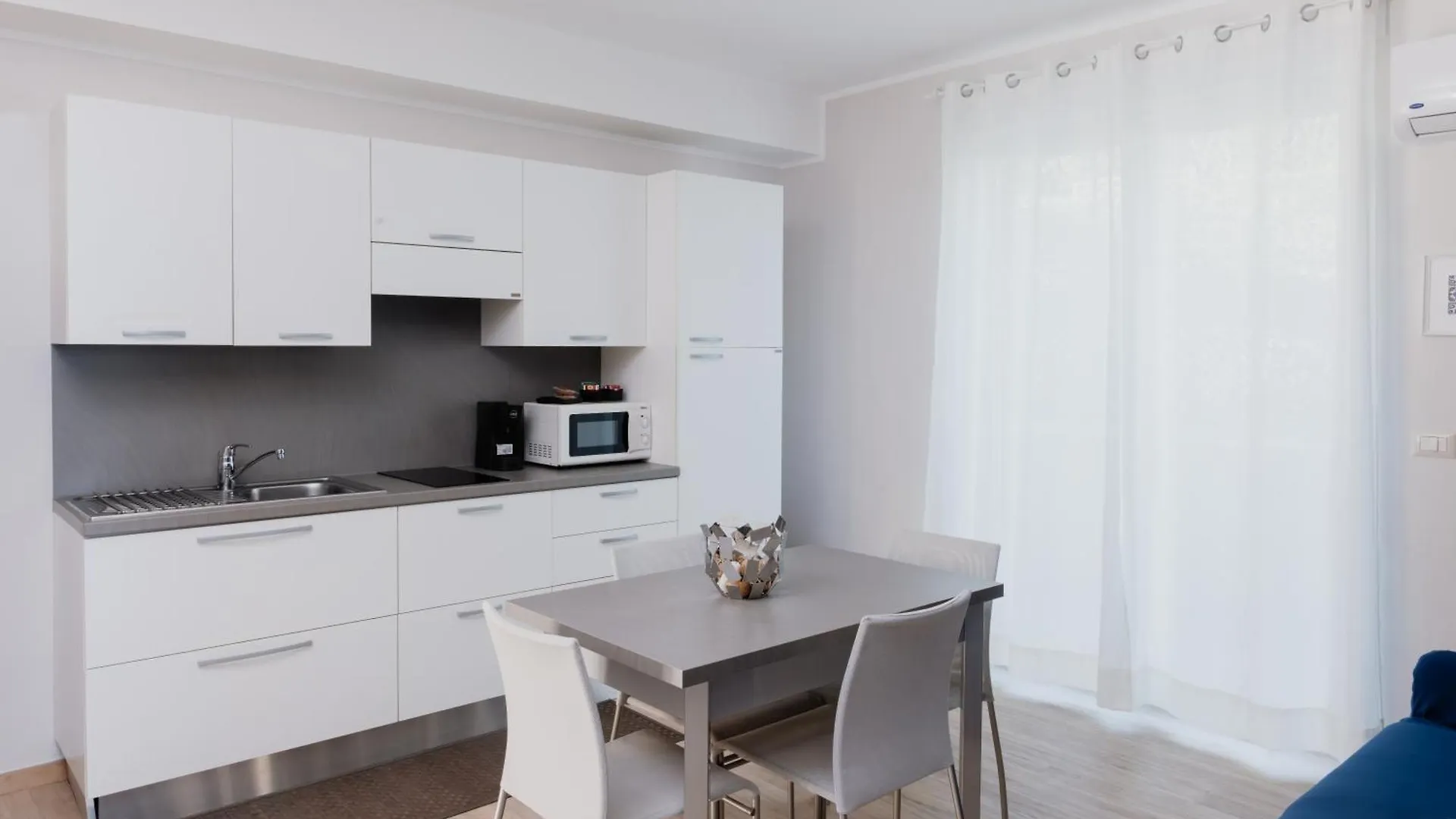 Villa Da Vinci Luxury Panoramic Apartments - Taormina Rooms Collection